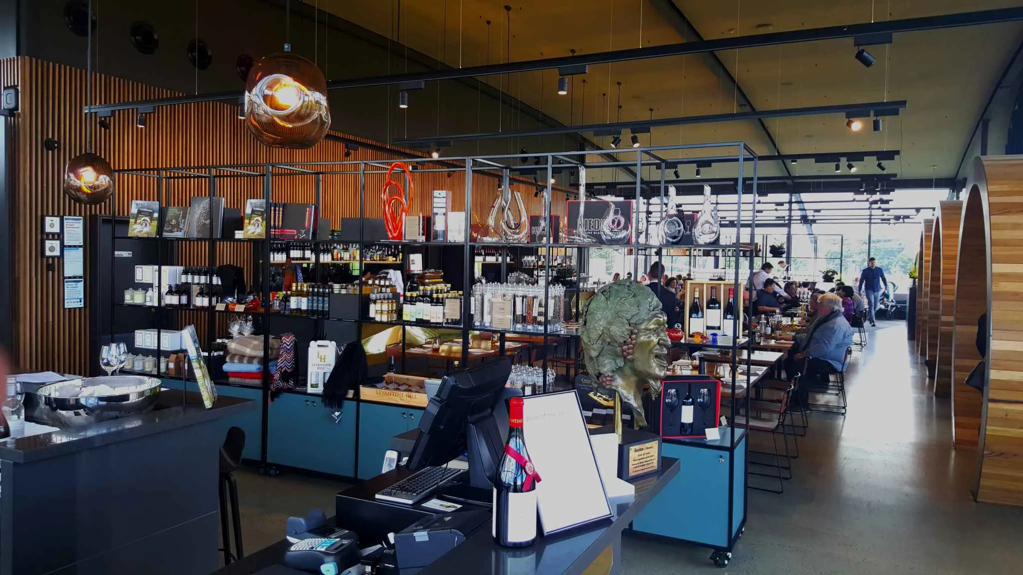 Oakridge Winery interior